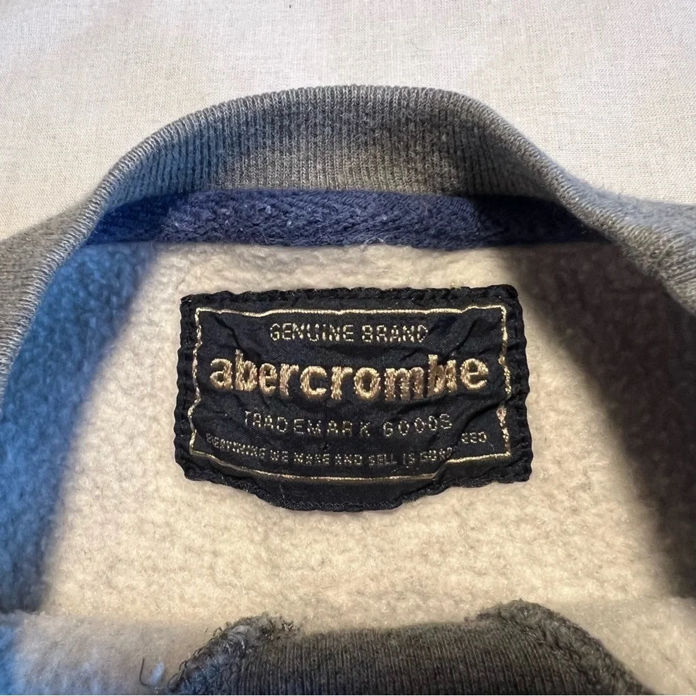 Abercrombie‎ & Fitch Sz Large Vintage Grey Sweatshirt - Picture 2 of 7